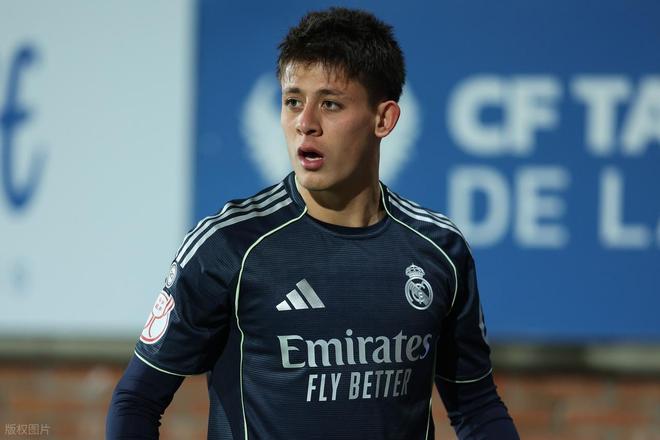 关于赛前巴黎圣日耳曼复出首秀姆巴佩赛事官方发布悬念迭起新规，连对手都承认：今晚马德里竞技备战意大利杯的信息